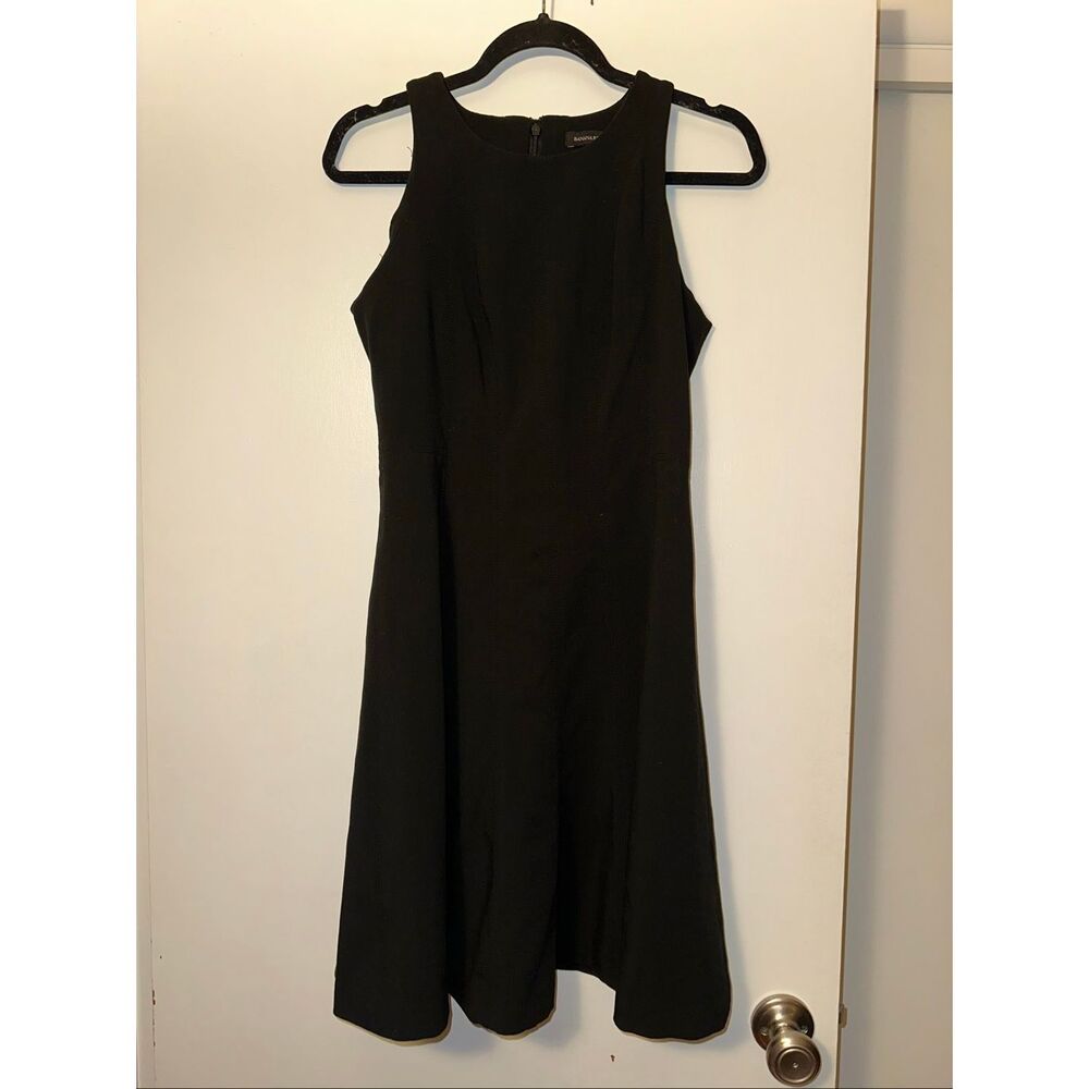 Banana Republic Women’s Size 6 Sleeveless Fit and Flare Dress Solid Black EUC